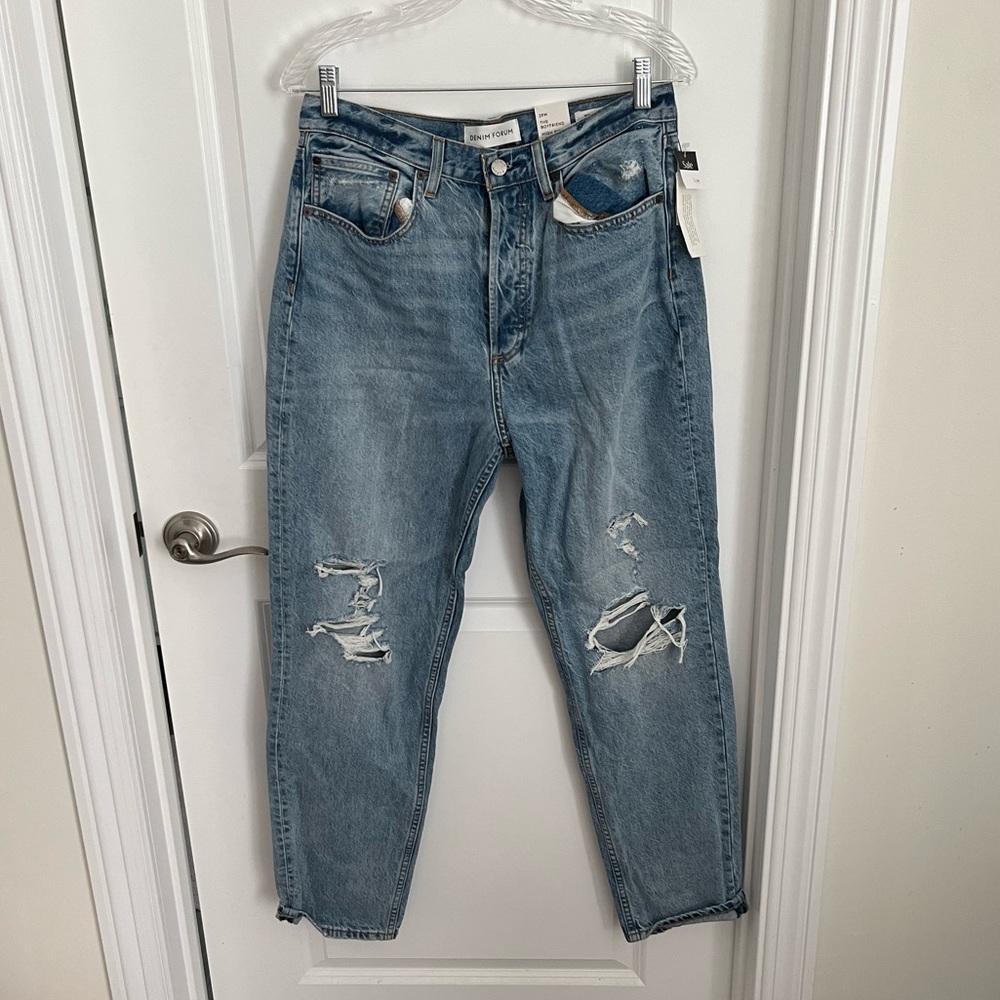 Aritzia The Denim Forum Boyfriend High Rise Loose Jean Size 29W